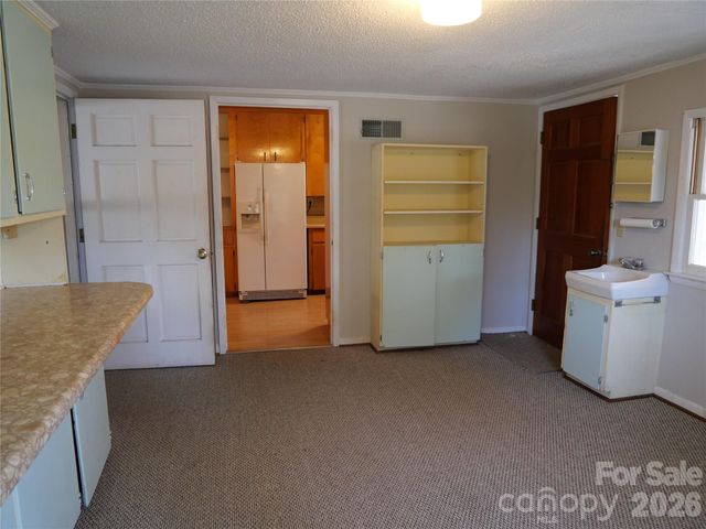 220 N Russell Street, Troy, NC 27371