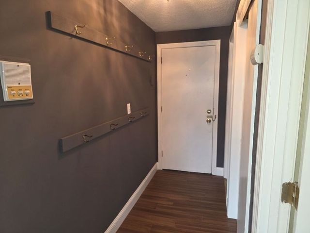 70 Mudge St 12, Lynn, MA 01902