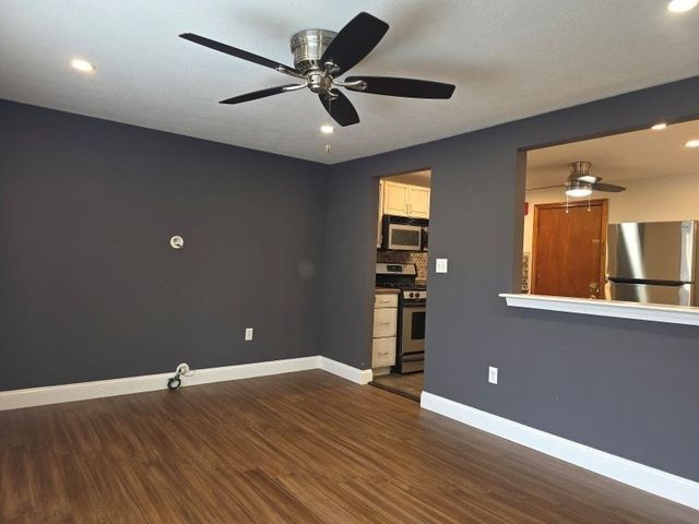 70 Mudge St 12, Lynn, MA 01902