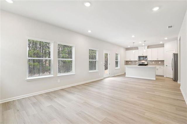 90 Proust, Dallas, GA 30132