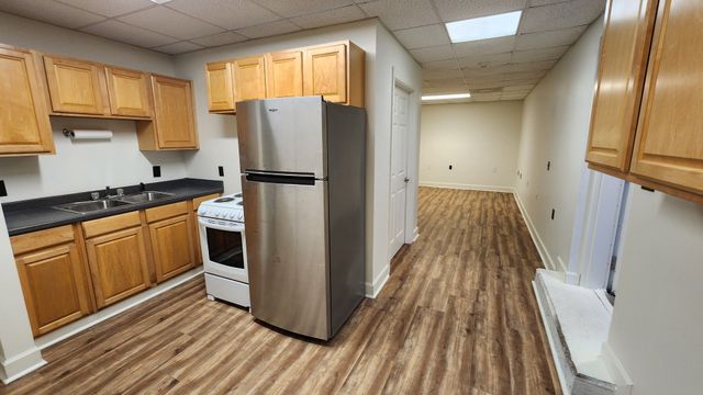 705 Ridgeway Ave, Shelbyville, TN 37160