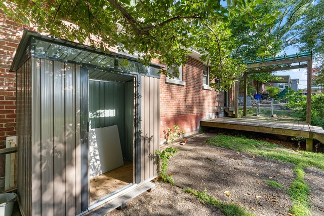 2009 Dellwood Drive, Lexington, KY 40503