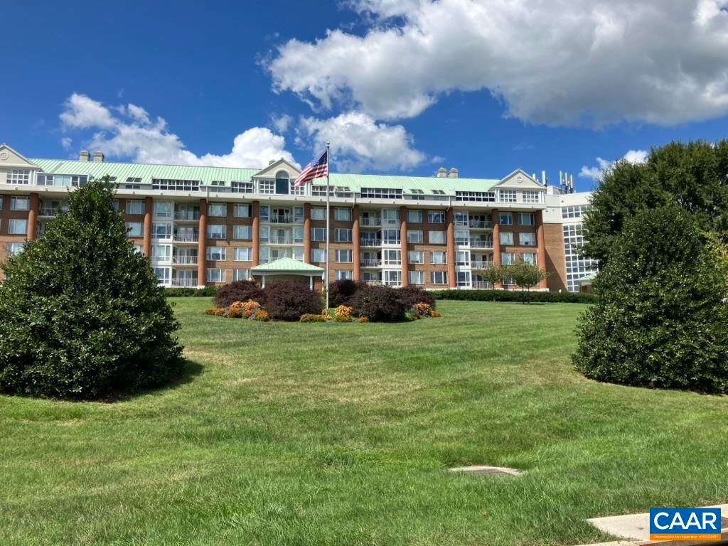 500 Crestwood Dr Unit 2306, Charlottesville, VA 22903