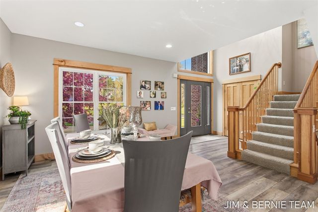 6427 Sand Castle View, Holland, MI 49423