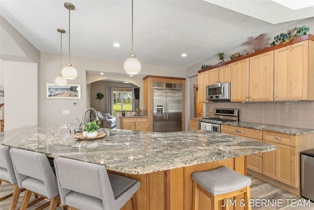 6427 Sand Castle View, Holland, MI 49423