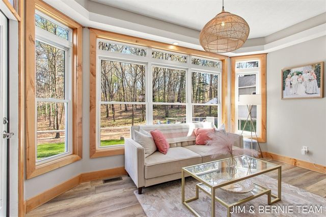 6427 Sand Castle View, Holland, MI 49423