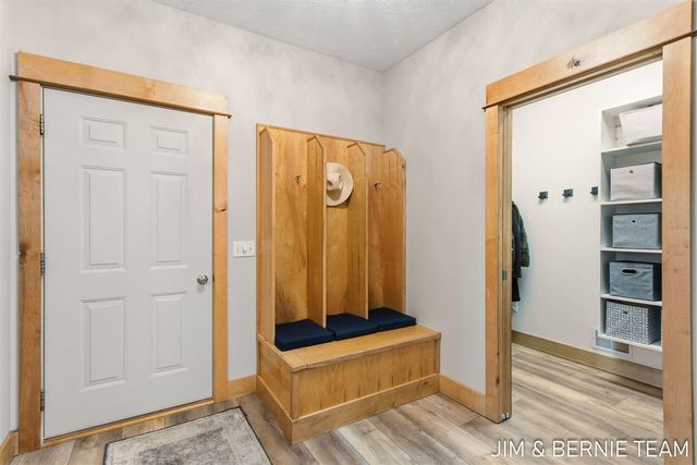 6427 Sand Castle View, Holland, MI 49423