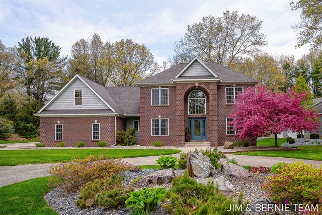 6427 Sand Castle View, Holland, MI 49423