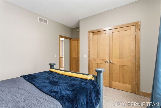 6427 Sand Castle View, Holland, MI 49423