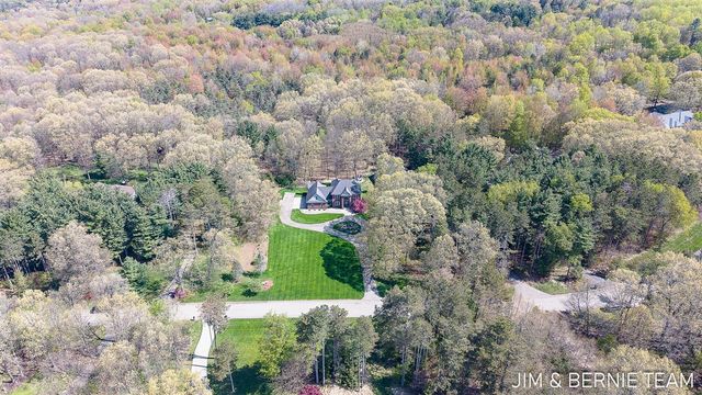 6427 Sand Castle View, Holland, MI 49423
