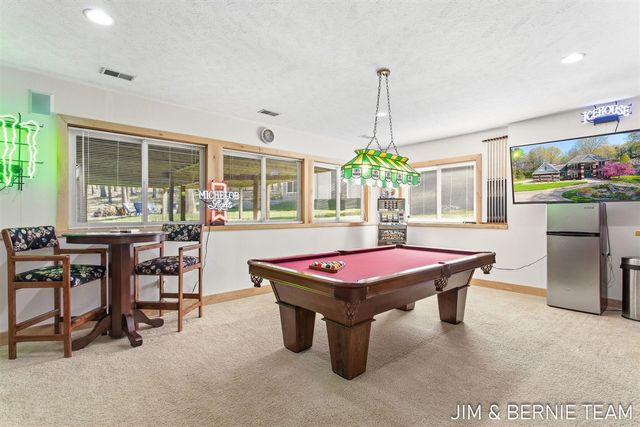 6427 Sand Castle View, Holland, MI 49423