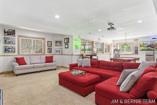 6427 Sand Castle View, Holland, MI 49423