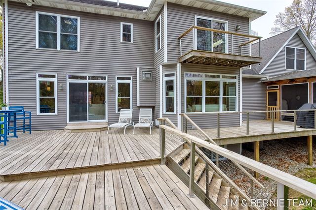 6427 Sand Castle View, Holland, MI 49423