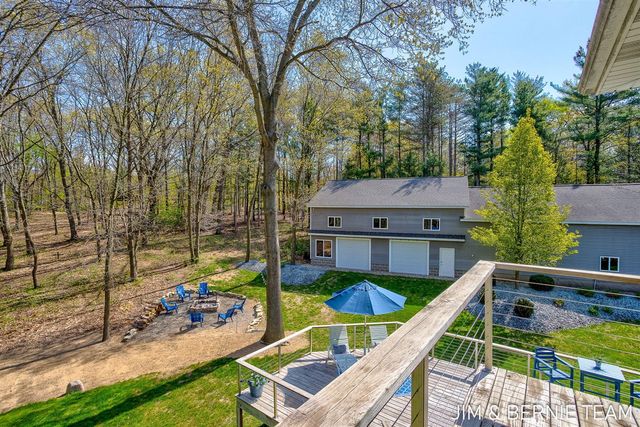6427 Sand Castle View, Holland, MI 49423