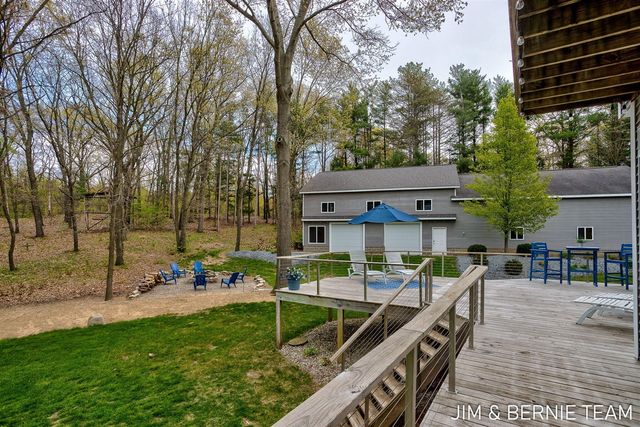 6427 Sand Castle View, Holland, MI 49423