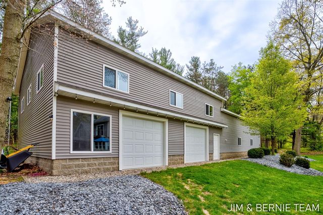 6427 Sand Castle View, Holland, MI 49423