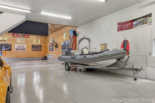 6427 Sand Castle View, Holland, MI 49423