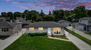 19462 Brandt Street, Roseville, MI 48066
