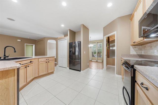 9269 N SAPONARIA DRIVE, Citrus Springs, FL 34433