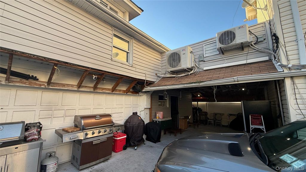 11412 142nd Street, South Ozone Park, NY 11436 — photo 2