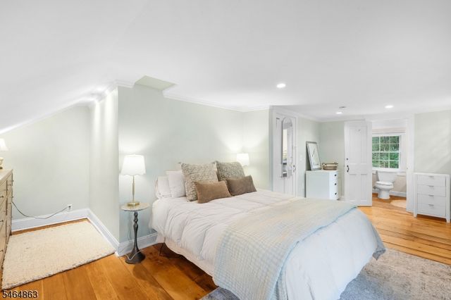 37 W Main St, Mendham Twp., NJ 07945