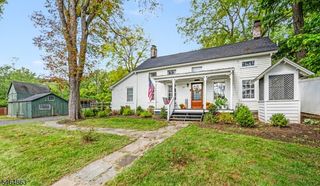 37 W Main St, Mendham Twp., NJ 07945