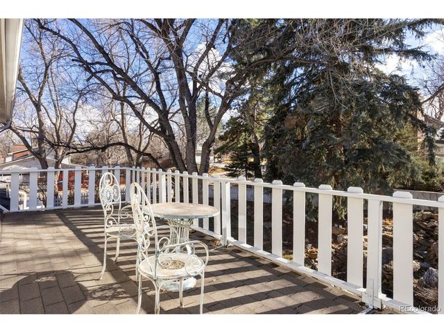11954 W Applewood Knolls Dr, Lakewood, CO 80215