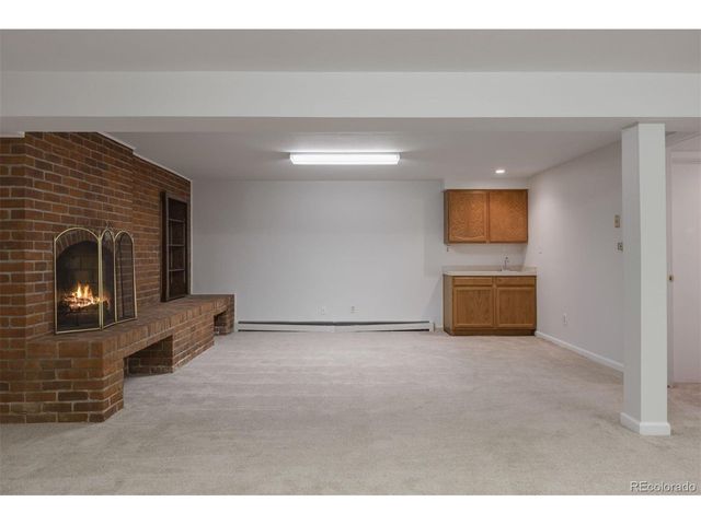 11954 W Applewood Knolls Dr, Lakewood, CO 80215