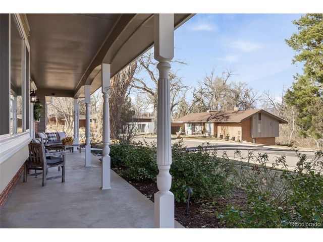 11954 W Applewood Knolls Dr, Lakewood, CO 80215