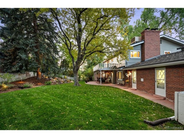 11954 W Applewood Knolls Dr, Lakewood, CO 80215