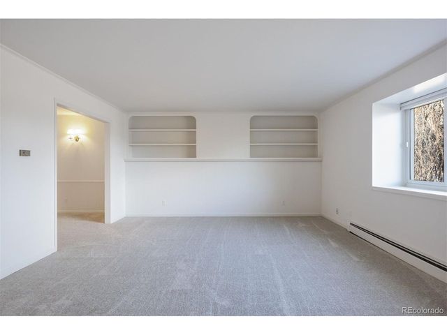 11954 W Applewood Knolls Dr, Lakewood, CO 80215