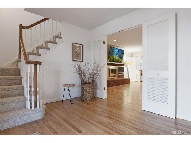 11954 W Applewood Knolls Dr, Lakewood, CO 80215