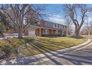 11954 W Applewood Knolls Dr, Lakewood, CO 80215