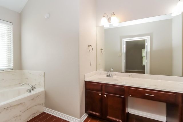 11127 Overland Trail Drive, Richmond, TX 77406