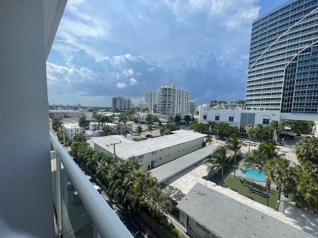 336 N Birch Road 6d, Fort Lauderdale, FL 33304