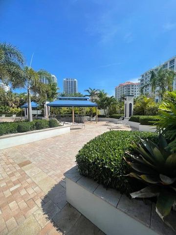 336 N Birch Road 6d, Fort Lauderdale, FL 33304
