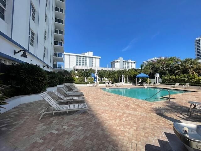 336 N Birch Road 6d, Fort Lauderdale, FL 33304