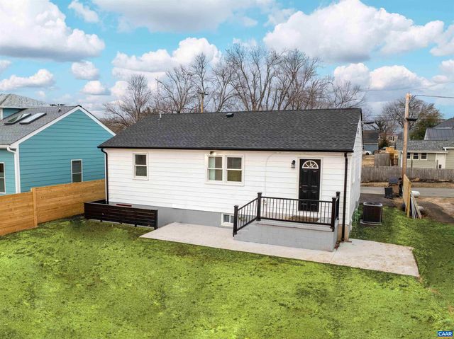 307 SPRUCE ST, Charlottesville, VA 22902