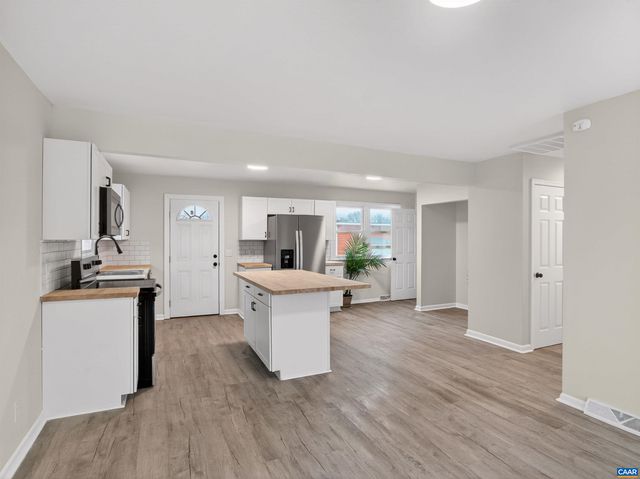 307 SPRUCE ST, Charlottesville, VA 22902