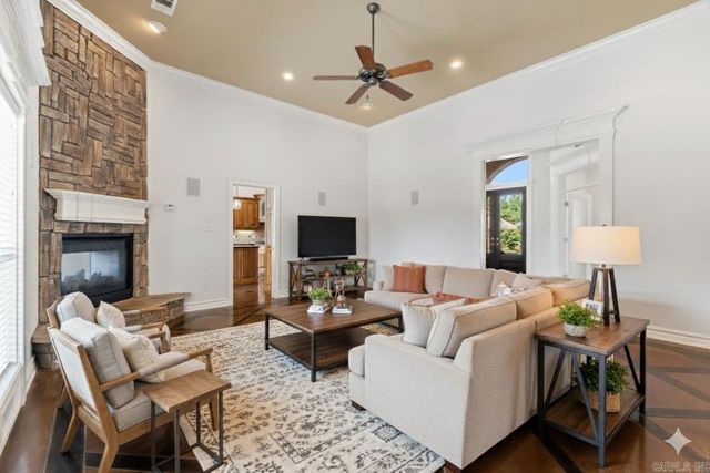 5215 Bay Town Drive, Conway, AR 72034