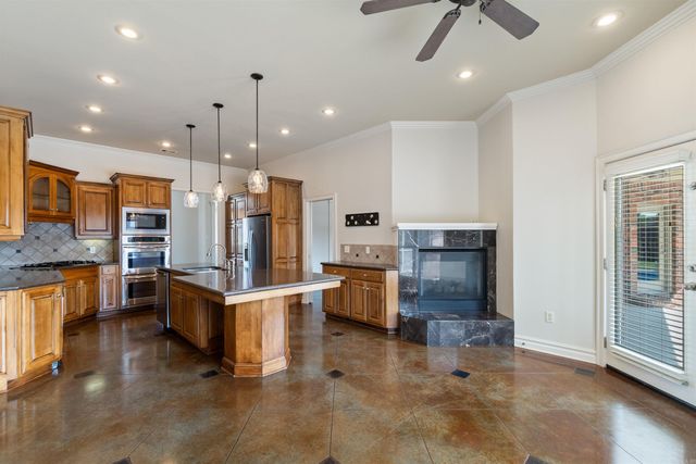 5215 Bay Town Drive, Conway, AR 72034