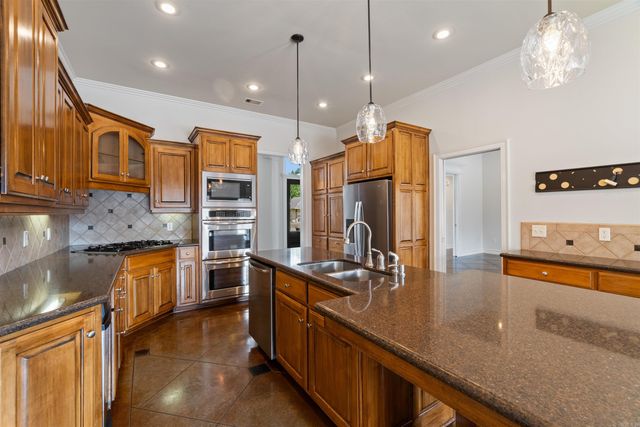 5215 Bay Town Drive, Conway, AR 72034