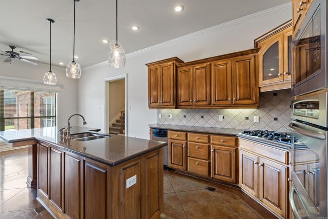 5215 Bay Town Drive, Conway, AR 72034