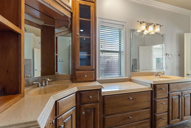 5215 Bay Town Drive, Conway, AR 72034