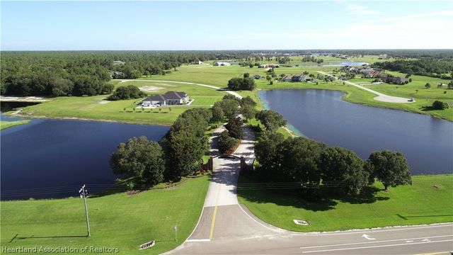 4011 Camp Shore Drive, Sebring, FL 33875