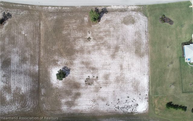 4011 Camp Shore Drive, Sebring, FL 33875