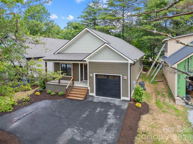 306 Gallimore Road, Brevard, NC 28712