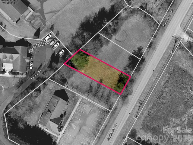 306 Gallimore Road, Brevard, NC 28712