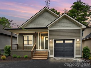 306 Gallimore Road, Brevard, NC 28712