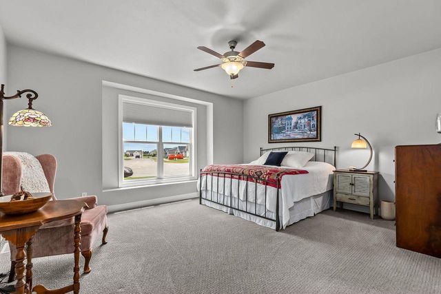 3635 GOLDEN HILL COURT, Appleton, WI 54913